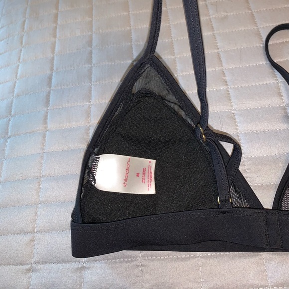 Black Bikini Top - Picture 4 of 4